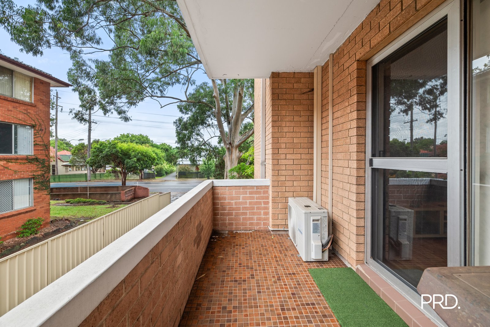 1/211 Derby Street PENRITH 9