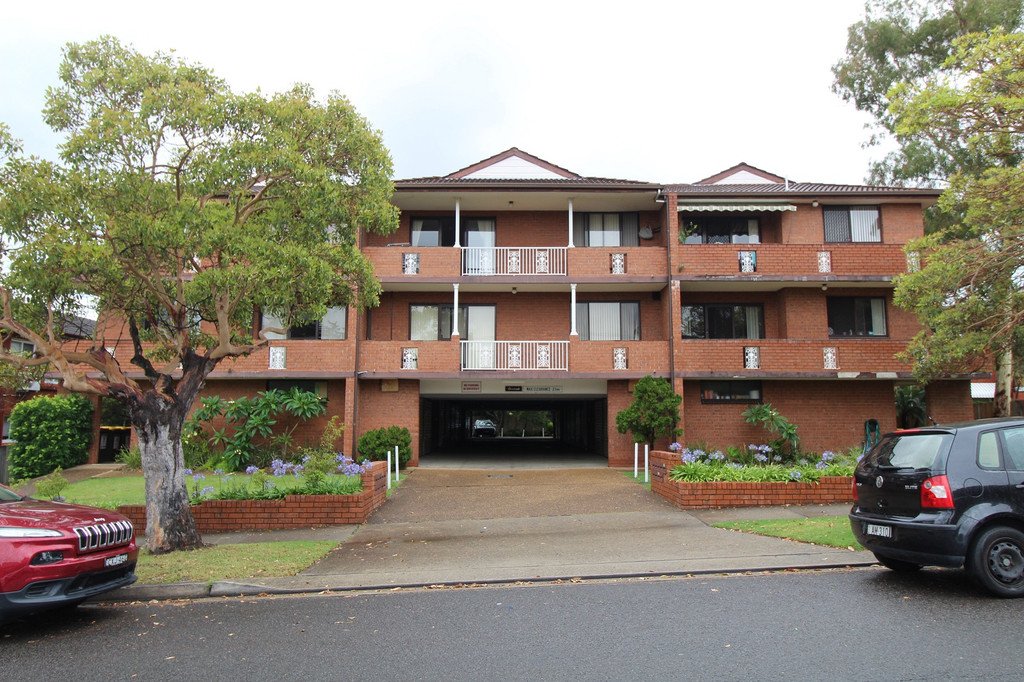 12/11 Gladstone Street BEXLEY 1