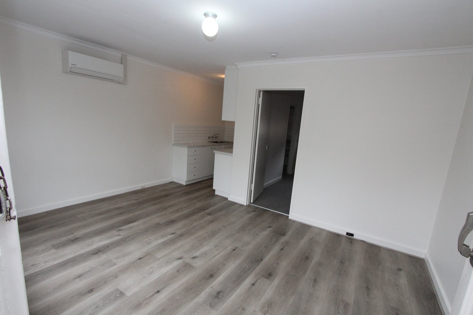 Real Estate and Property in 12/11 Waratah Avenue, Glen Huntly, VIC