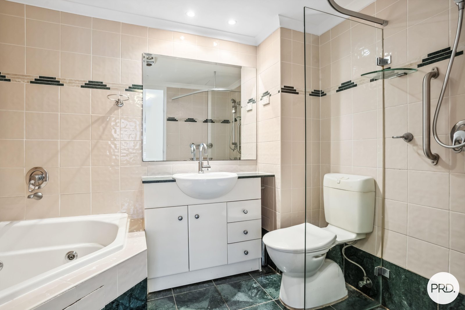 121/12-22 Dora Street HURSTVILLE 4