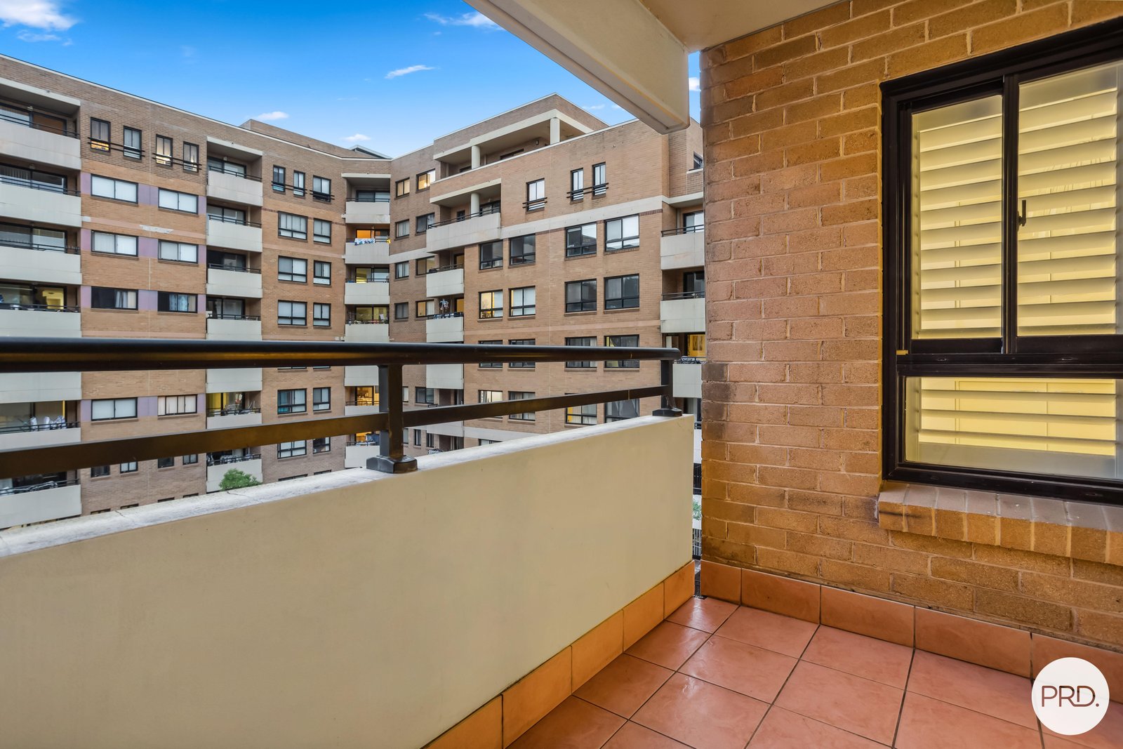 121/12-22 Dora Street HURSTVILLE 5