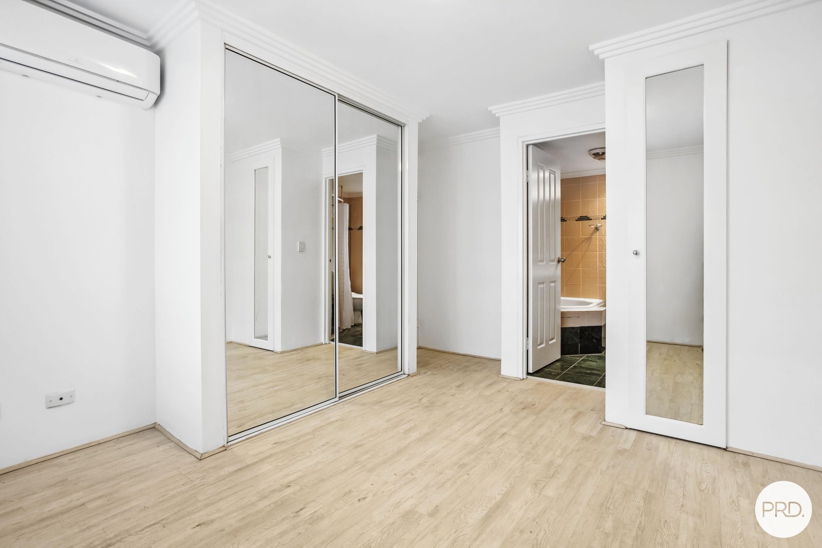 121/12-22 Dora Street HURSTVILLE 6