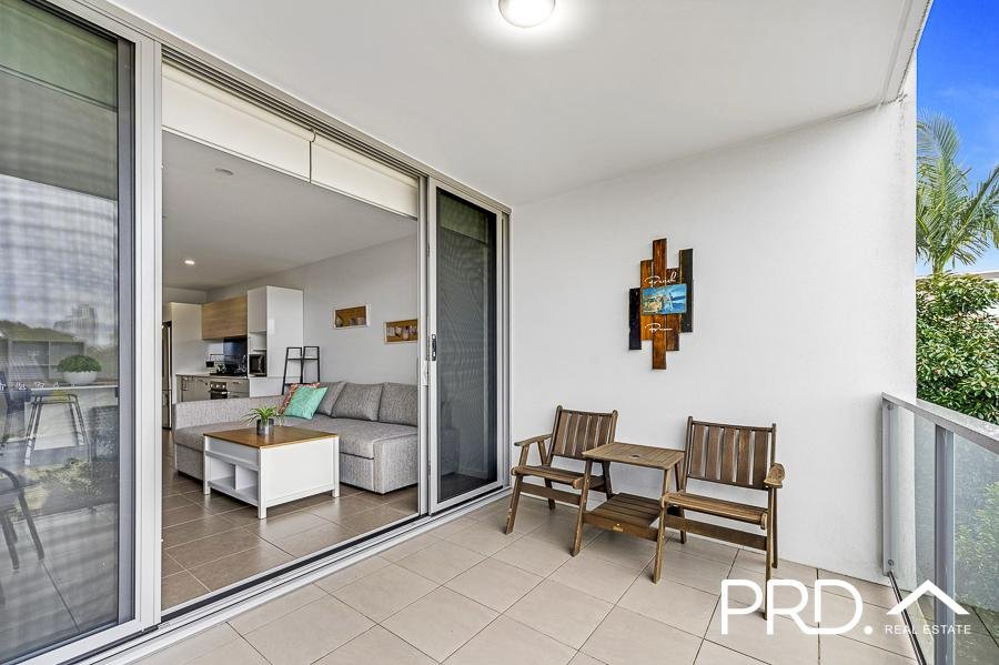 1211/6-8 Waterford Court BUNDALL 9