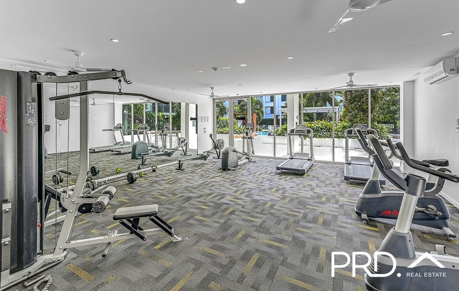 1211/6-8 Waterford Court BUNDALL 11