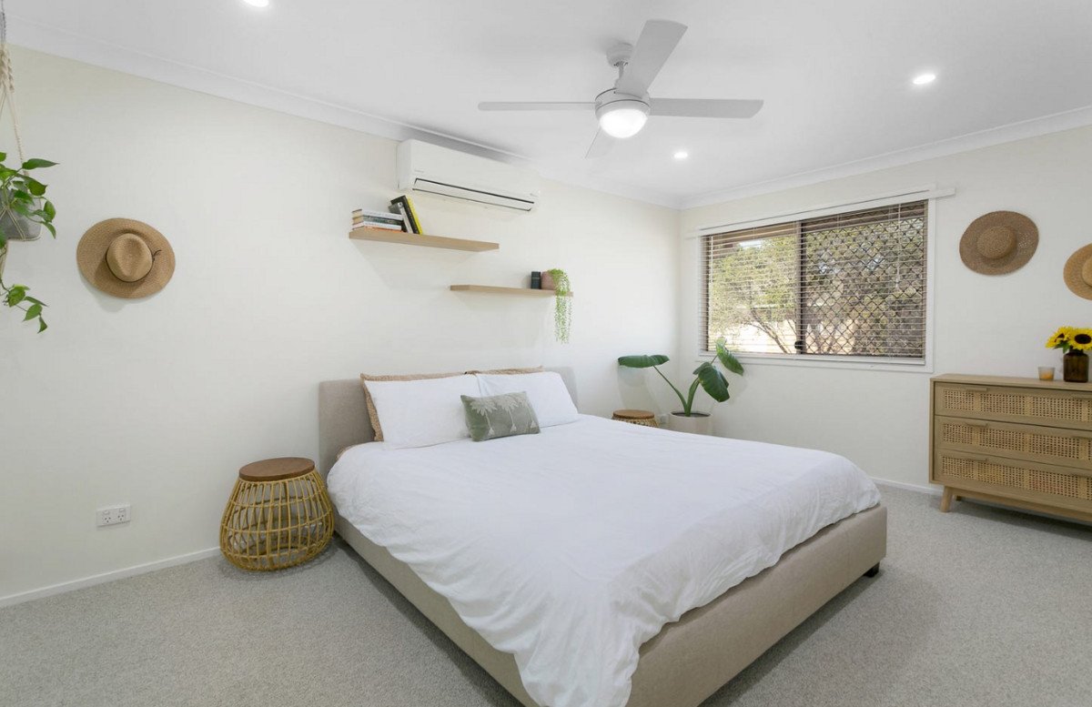 12/12 Bottlewood Court BURLEIGH WATERS 6