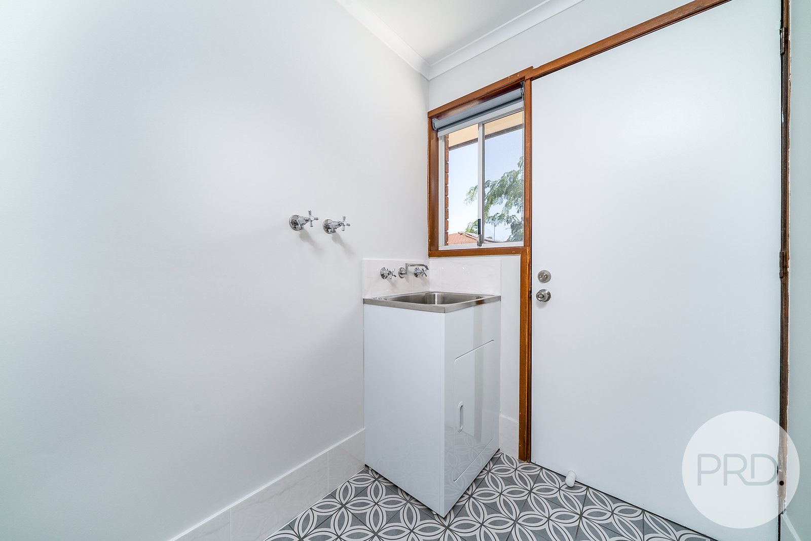 12/12 Kokoda Street ASHMONT 10