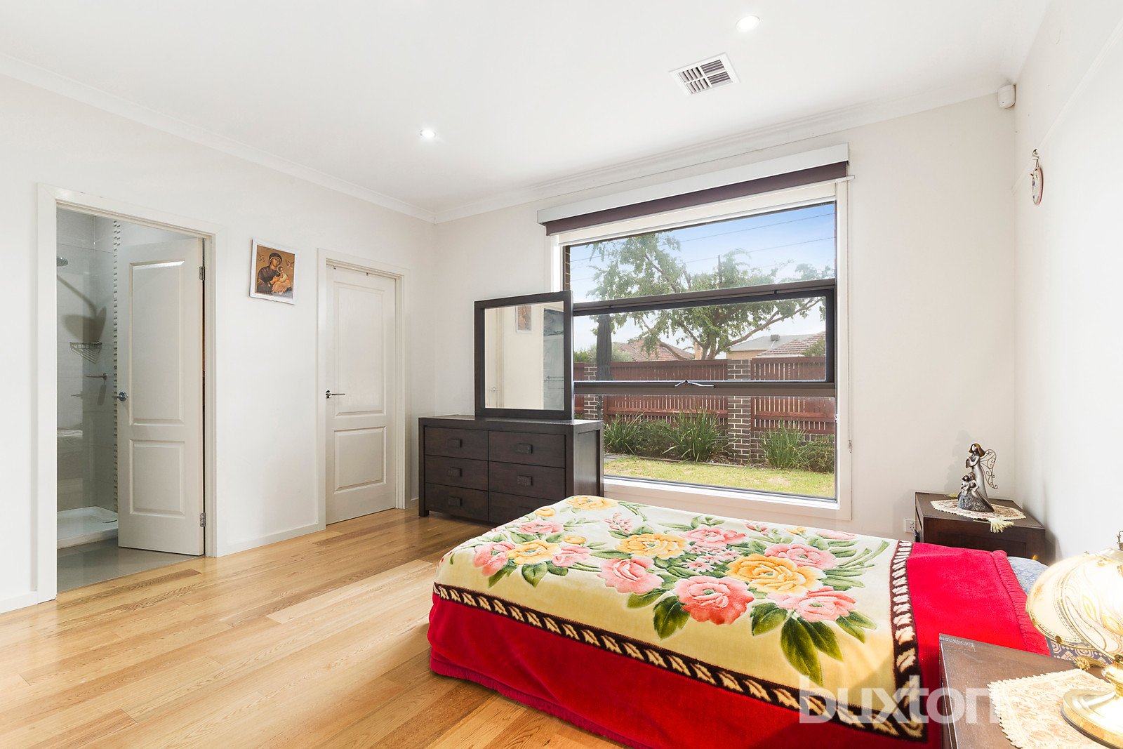 Gallery: 1/212 Wickham Road
