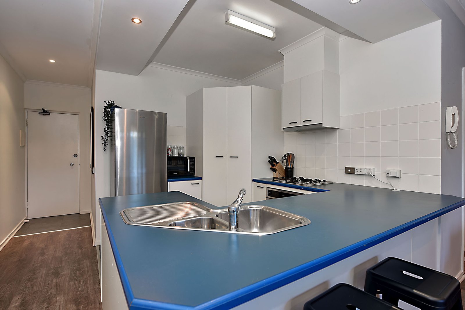 Gallery: 12/1219 Centre Road