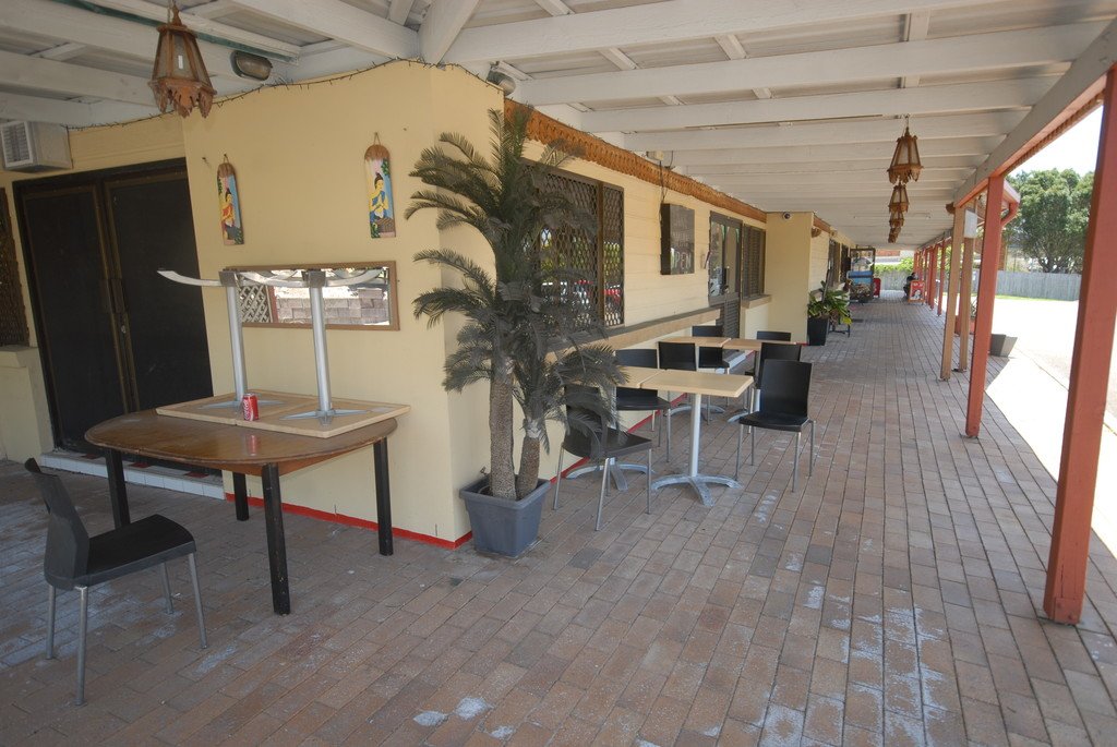 1&2/124 Pappas Way CARRARA 3