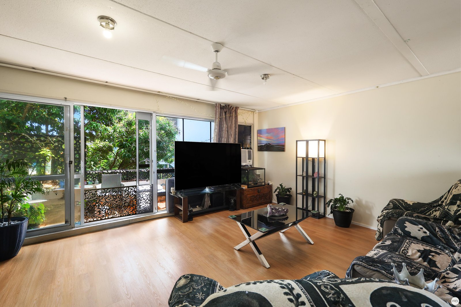 12/128 Marine Parade SOUTHPORT 2
