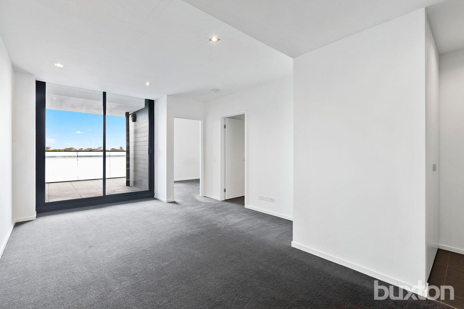 Gallery: 121/286 Highett Road