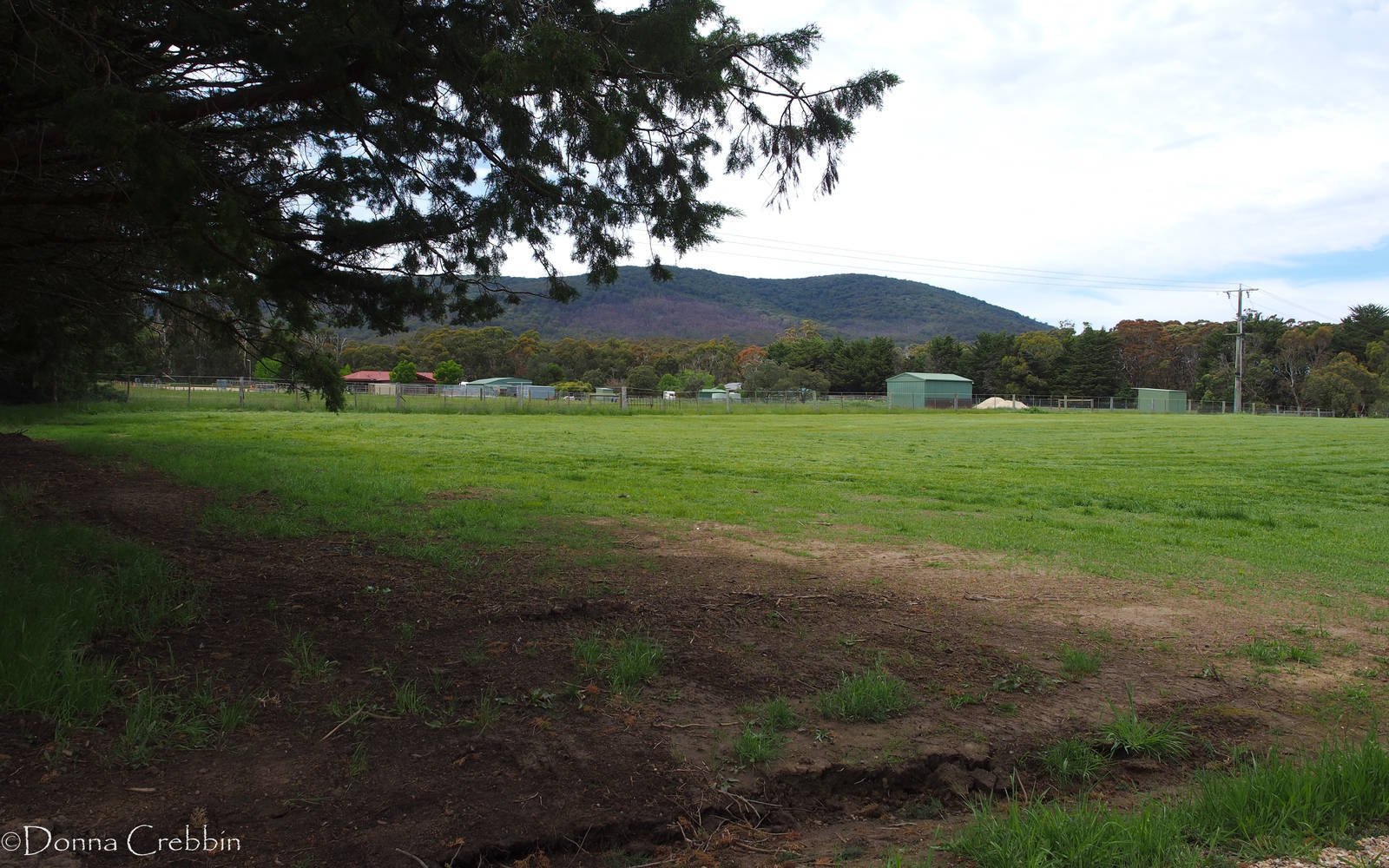 Real Estate and Property in 1/213 Boundary Road, Woodend, VIC