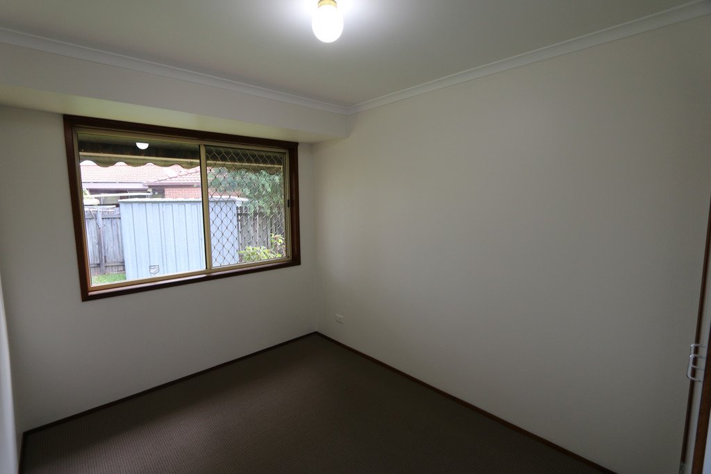 12/13 Galloway Drive ASHMORE 8