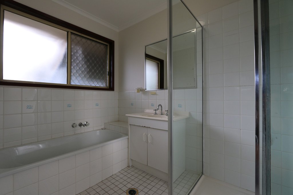 12/13 Galloway Drive ASHMORE 9
