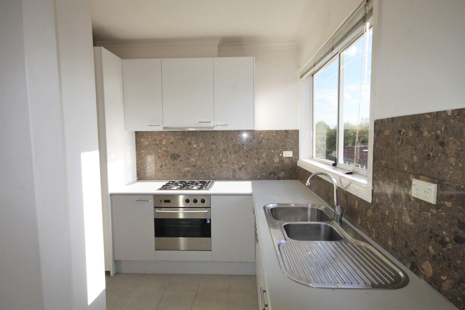 Gallery: 12/130 Glenhuntly Road