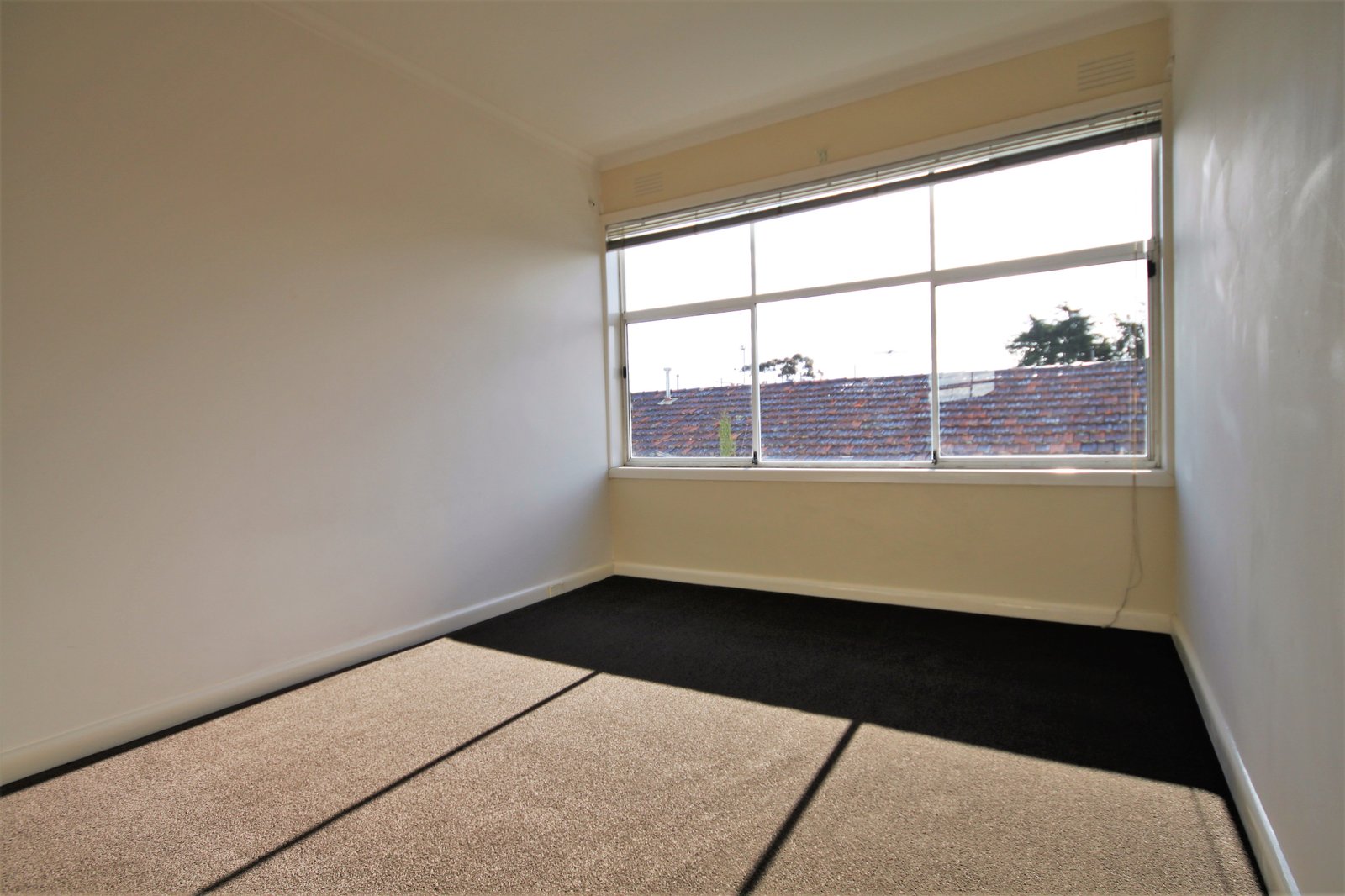 Gallery: 12/130 Glenhuntly Road
