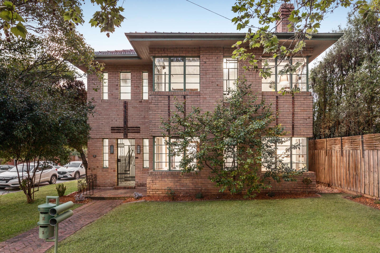 Real Estate and Property in 1+2/139 Kooyong Road, Armadale, VIC