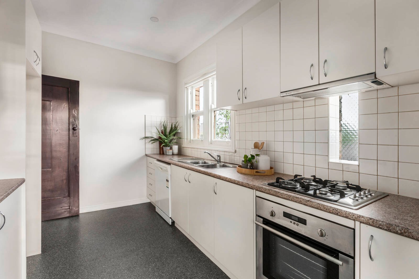 Real Estate and Property in 1+2/139 Kooyong Road, Armadale, VIC