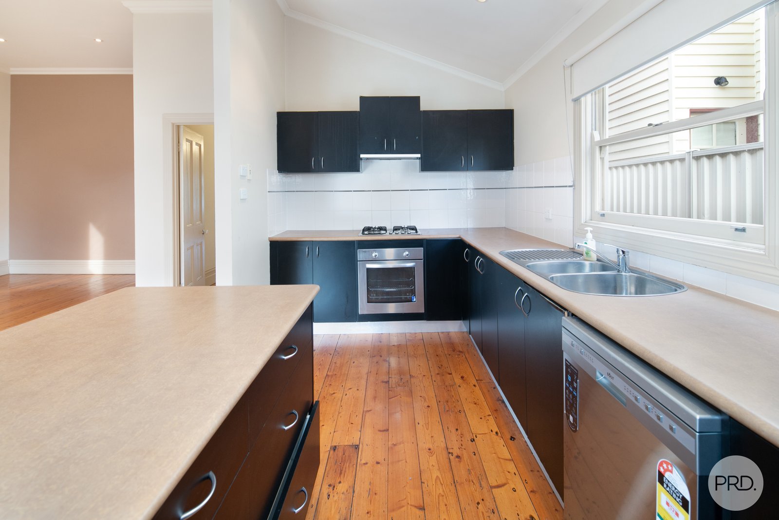 1214 Mair Street LAKE WENDOUREE 8