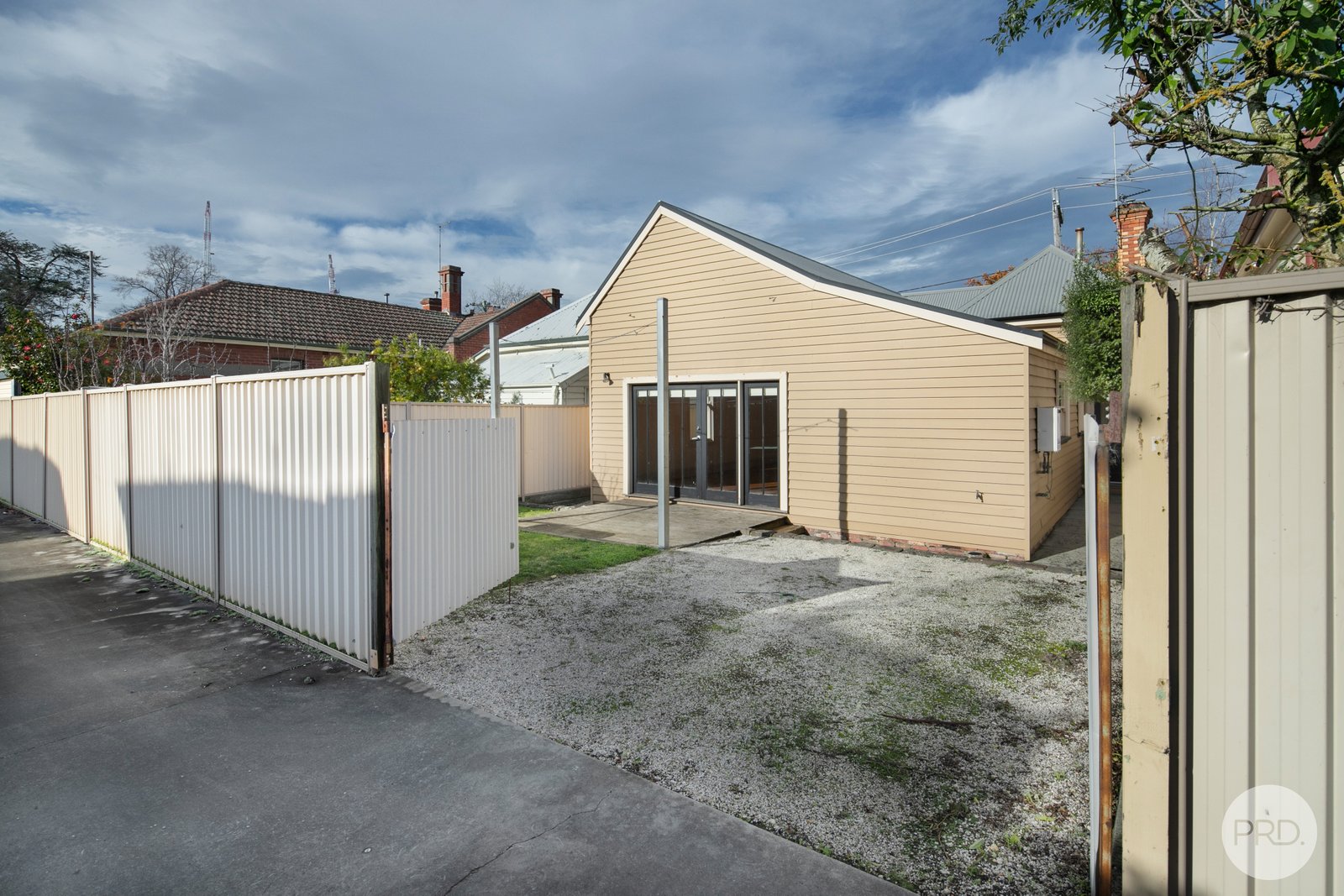 1214 Mair Street LAKE WENDOUREE 13