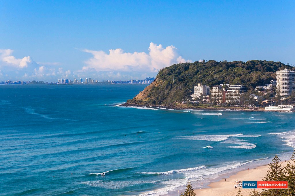 12/14 The Esplanade BURLEIGH HEADS 8