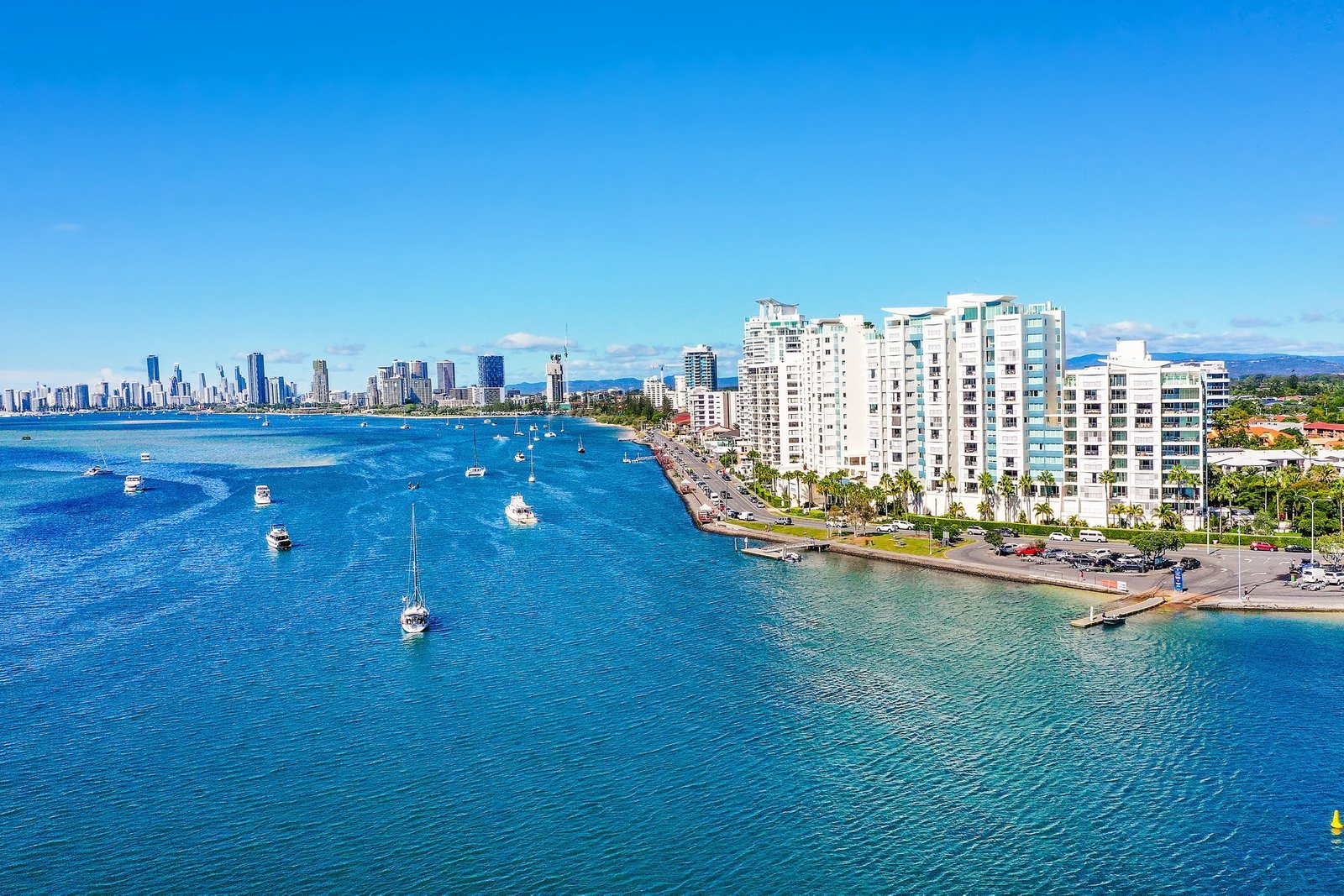 12/143 Frank Street LABRADOR 14