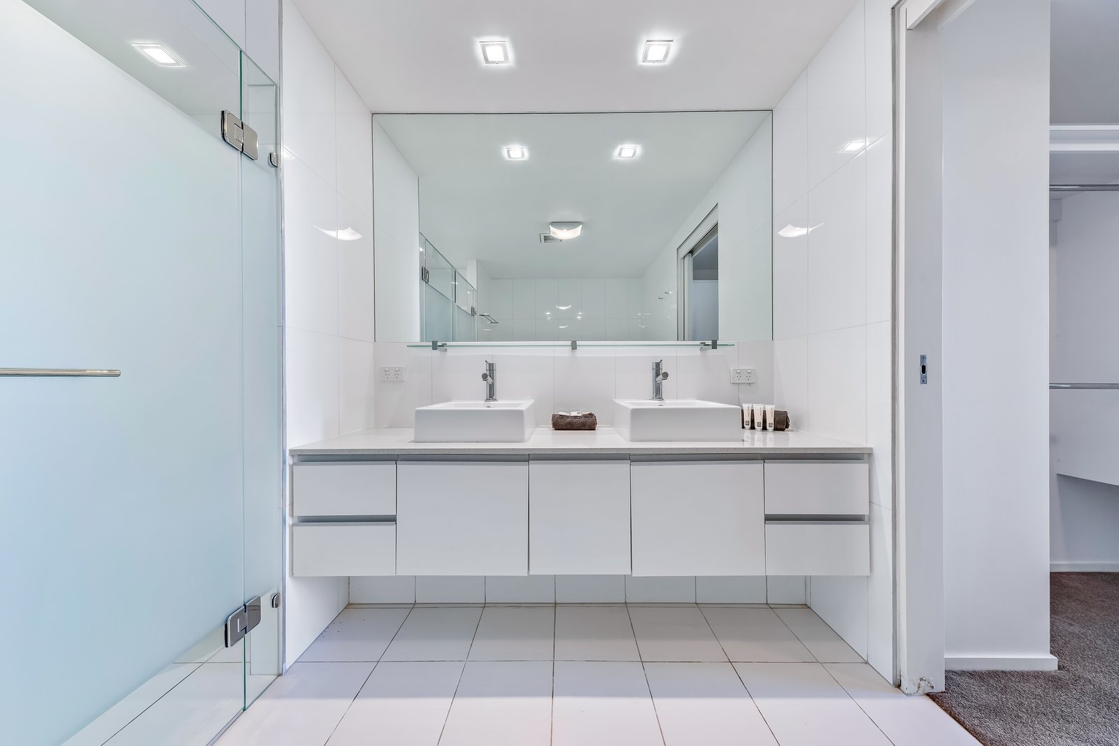12/144 Shingley Drive AIRLIE BEACH 9