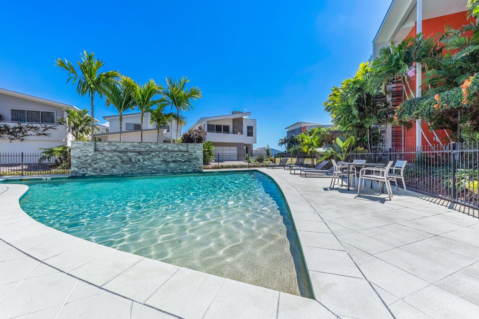 12/144 Shingley Drive AIRLIE BEACH 17