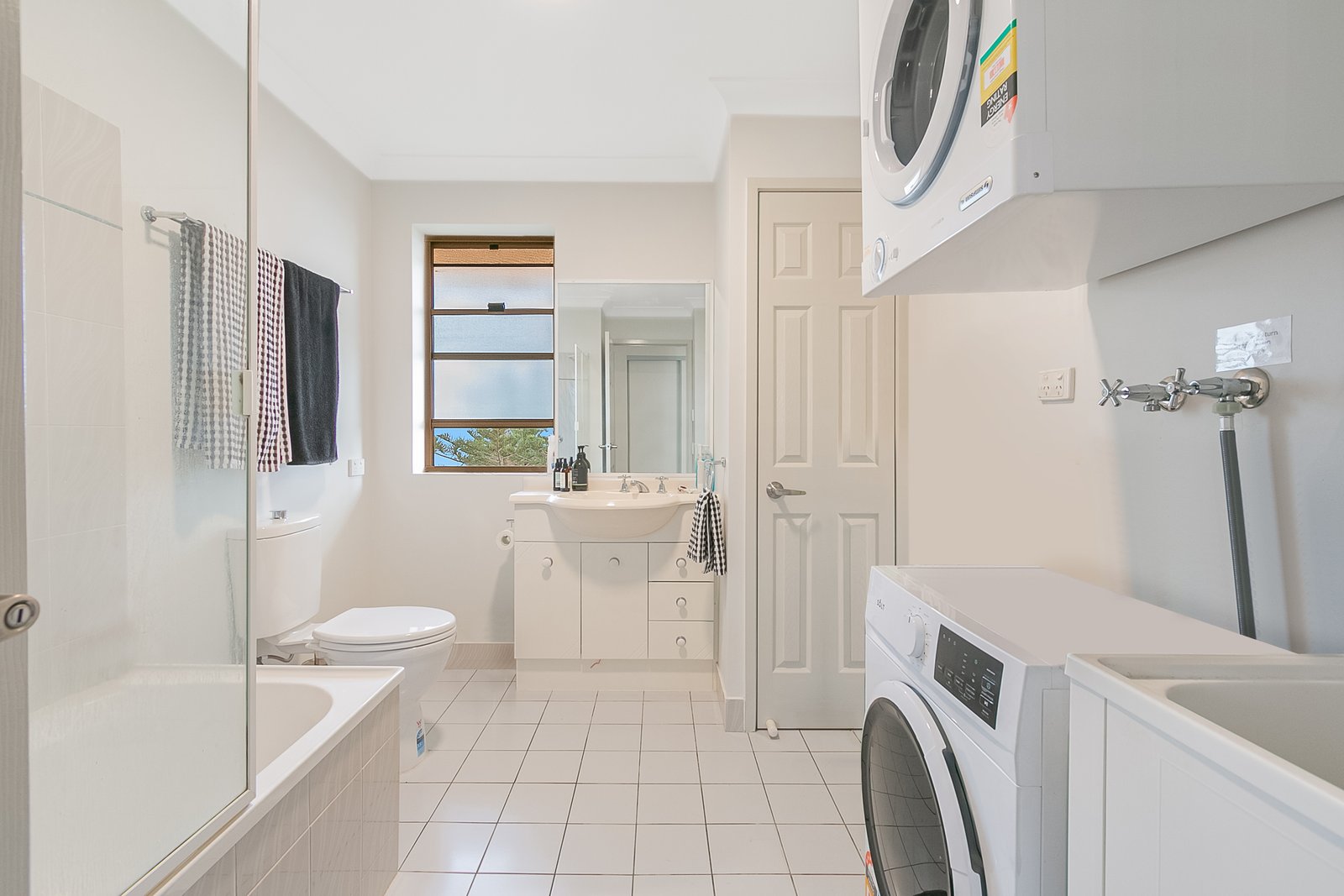 12/15-17 South Street COOLANGATTA 8