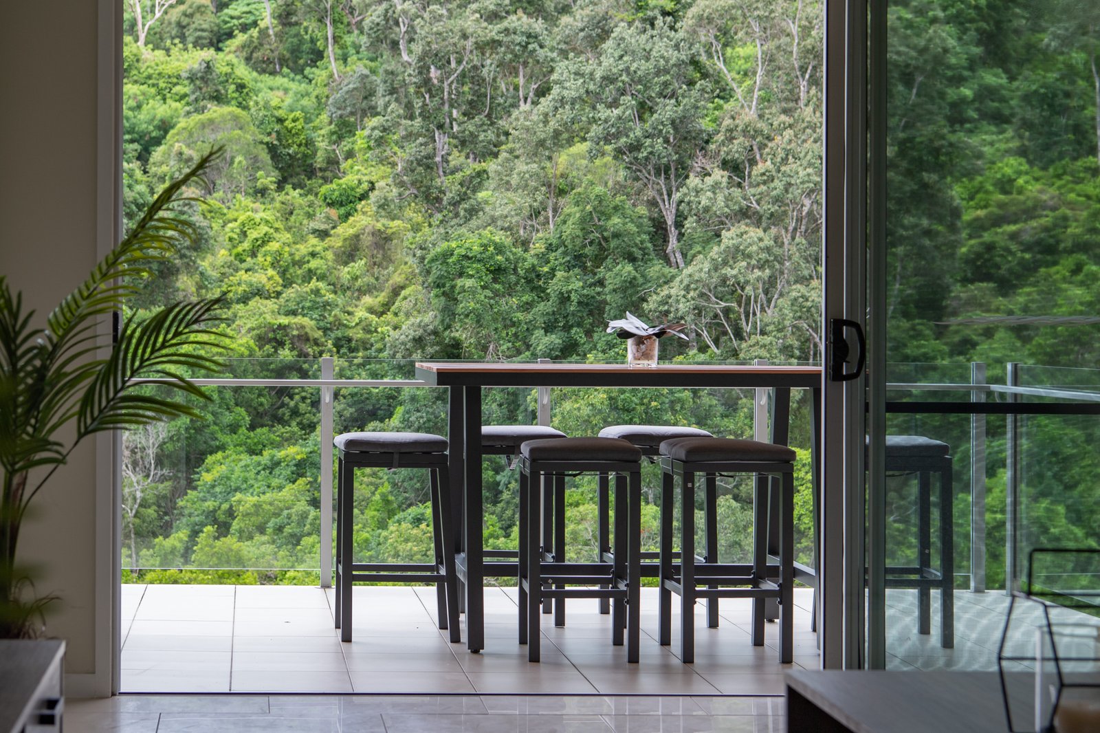 12/15 Flame Tree Court AIRLIE BEACH 19