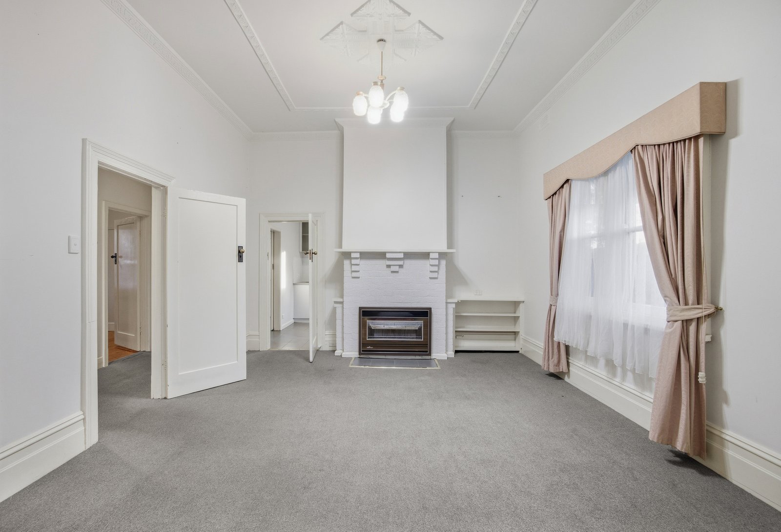 Gallery: 1215 Mair Street