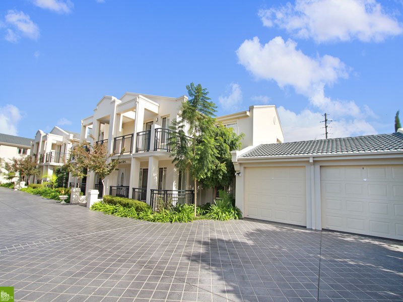 12/16 Coolgardie Street EAST CORRIMAL 6