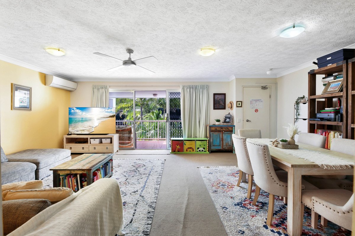 12/16 Djerral Avenue Burleigh Heads 4