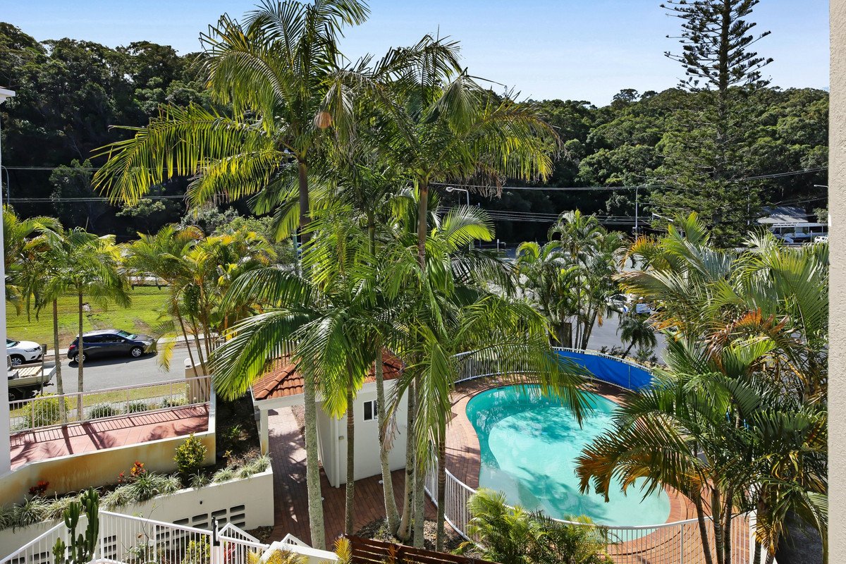 12/16 Djerral Avenue Burleigh Heads 20