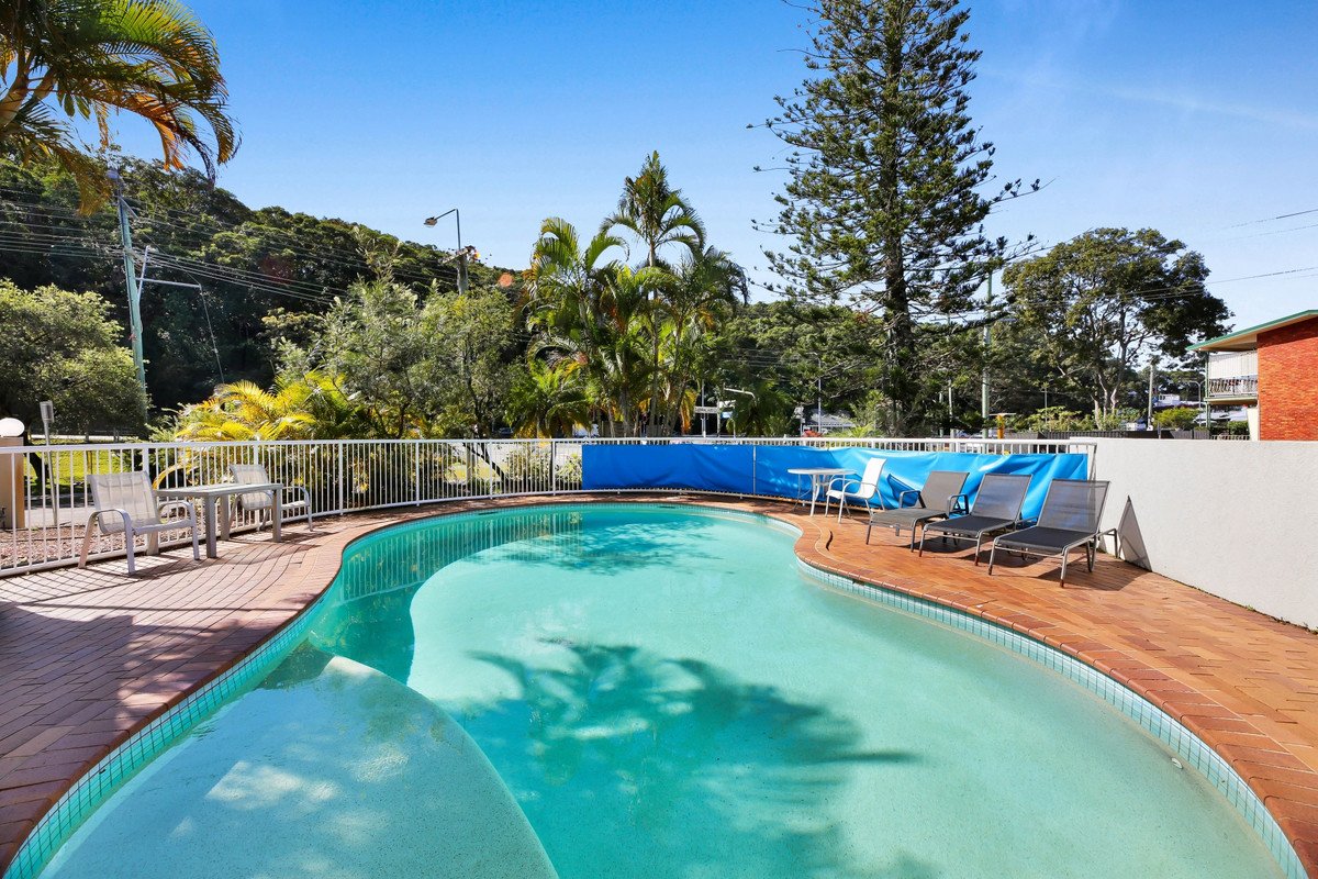 12/16 Djerral Avenue Burleigh Heads 21