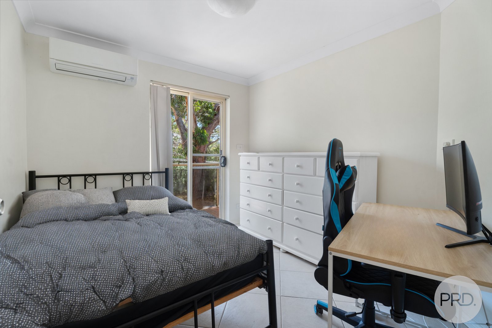 12/161 Bagnall Beach Road CORLETTE 11