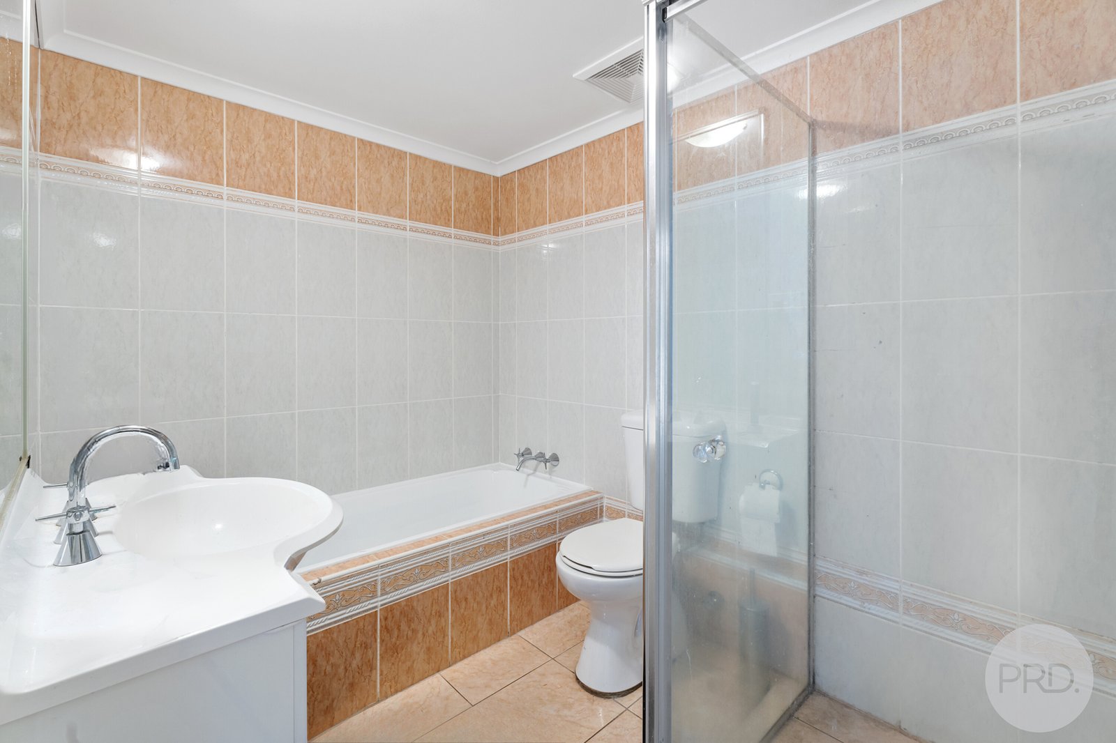 12/161 Bagnall Beach Road CORLETTE 13