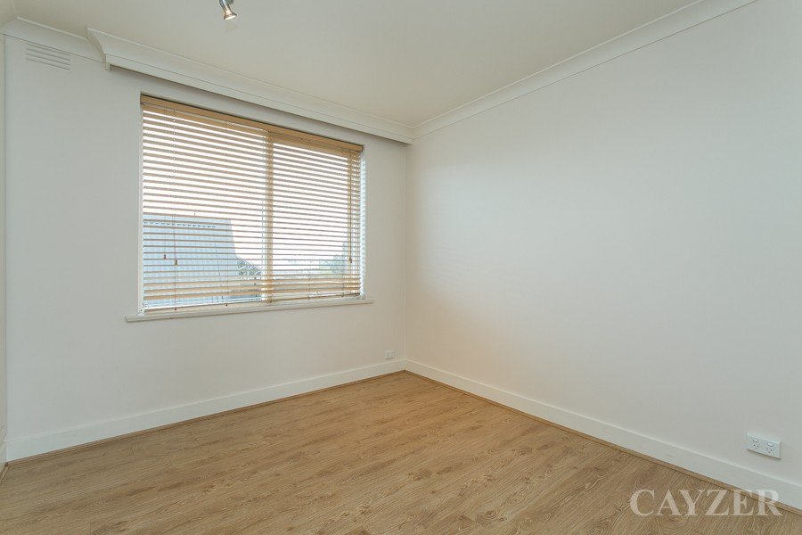 Gallery: 12/165 Stokes Street