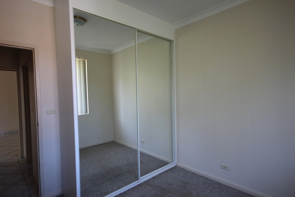 12/17-19 Short Street CARLTON 4