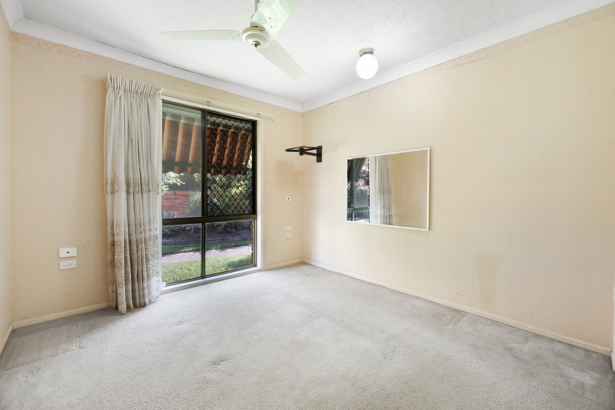 12/172 Barrier Reef Drive Mermaid Waters 8