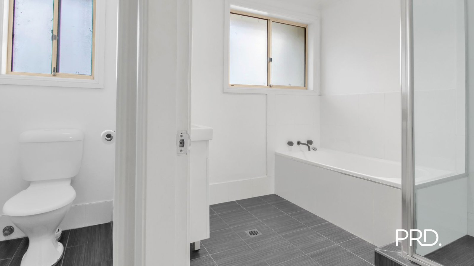 12/18-19 Park Avenue Kingswood 3