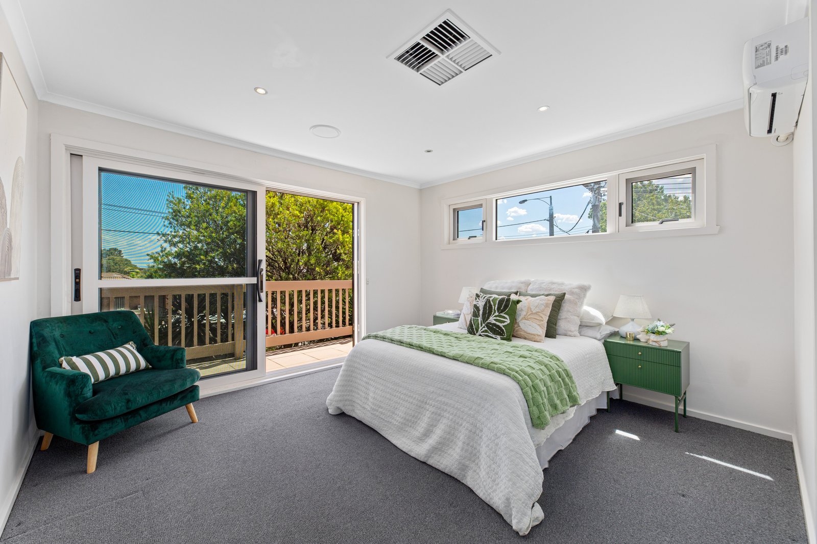 Gallery: 1/218 Warrigal Road