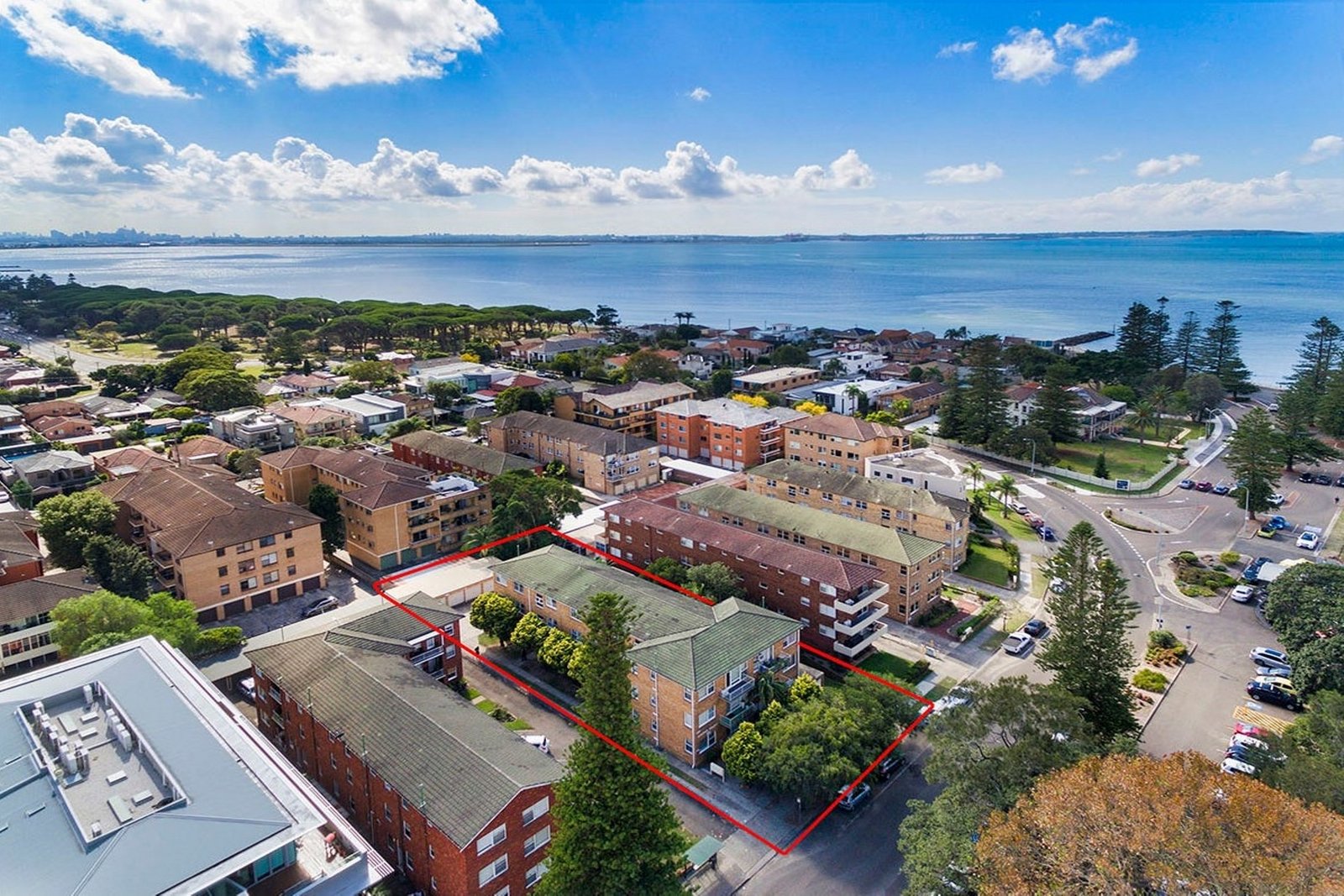 12/180 Russell Avenue DOLLS POINT 2