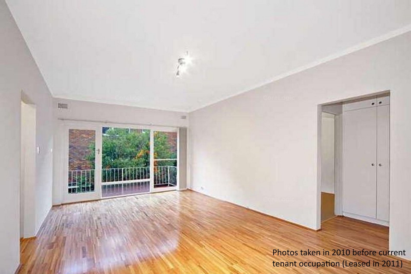 12/180 Russell Avenue DOLLS POINT 3