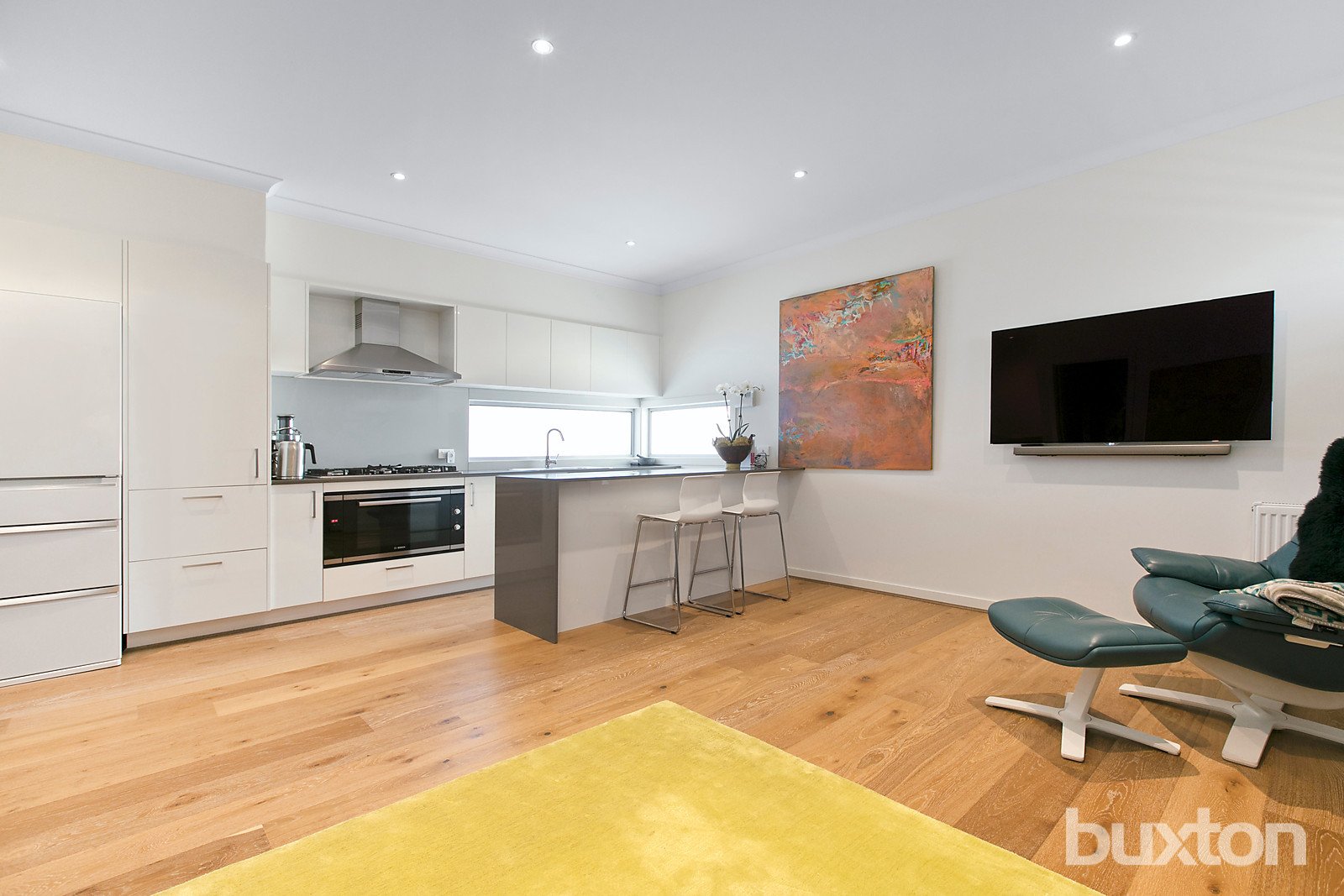Gallery: 12/183 Beach Road