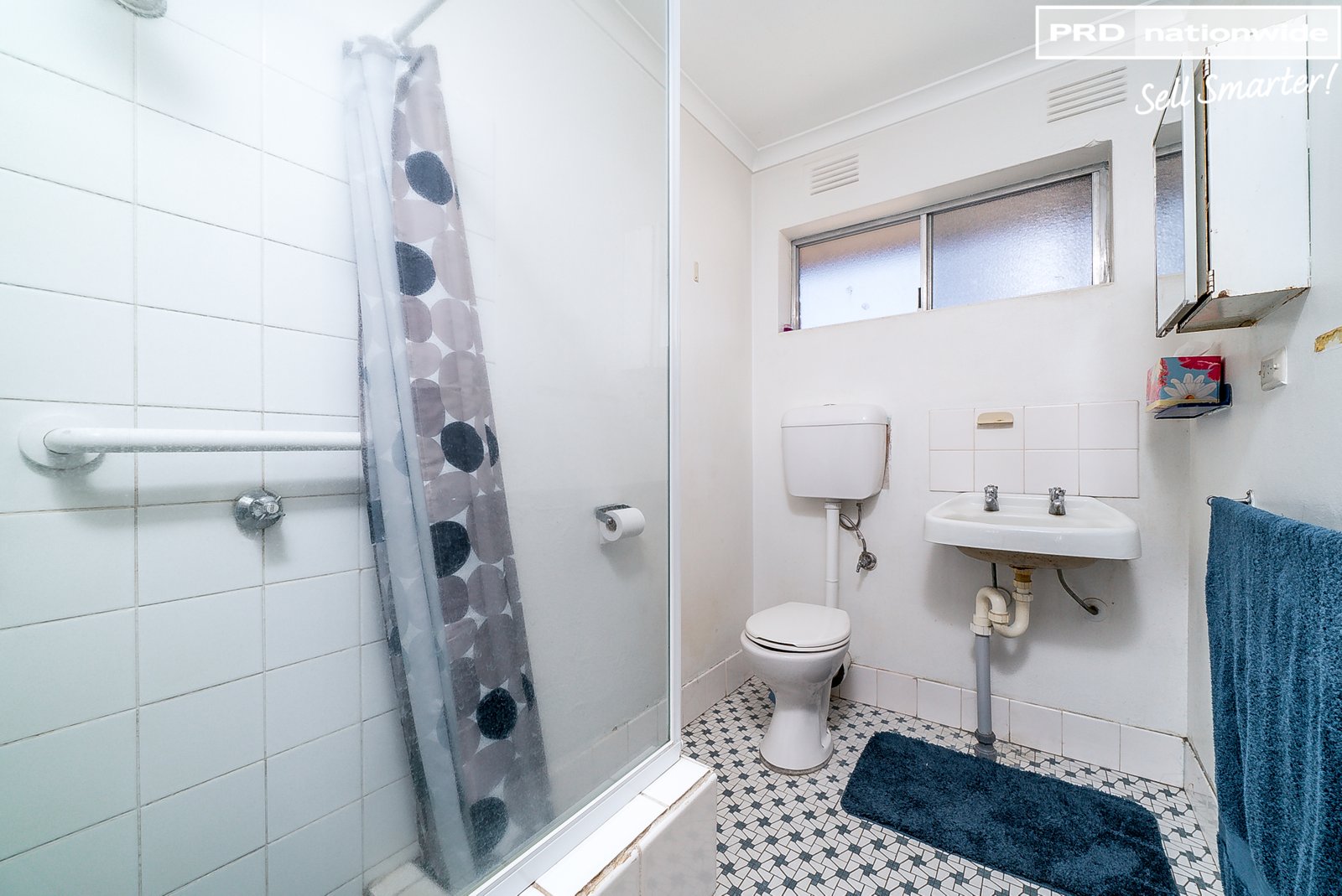 12/189 Lake Albert Road KOORINGAL 5