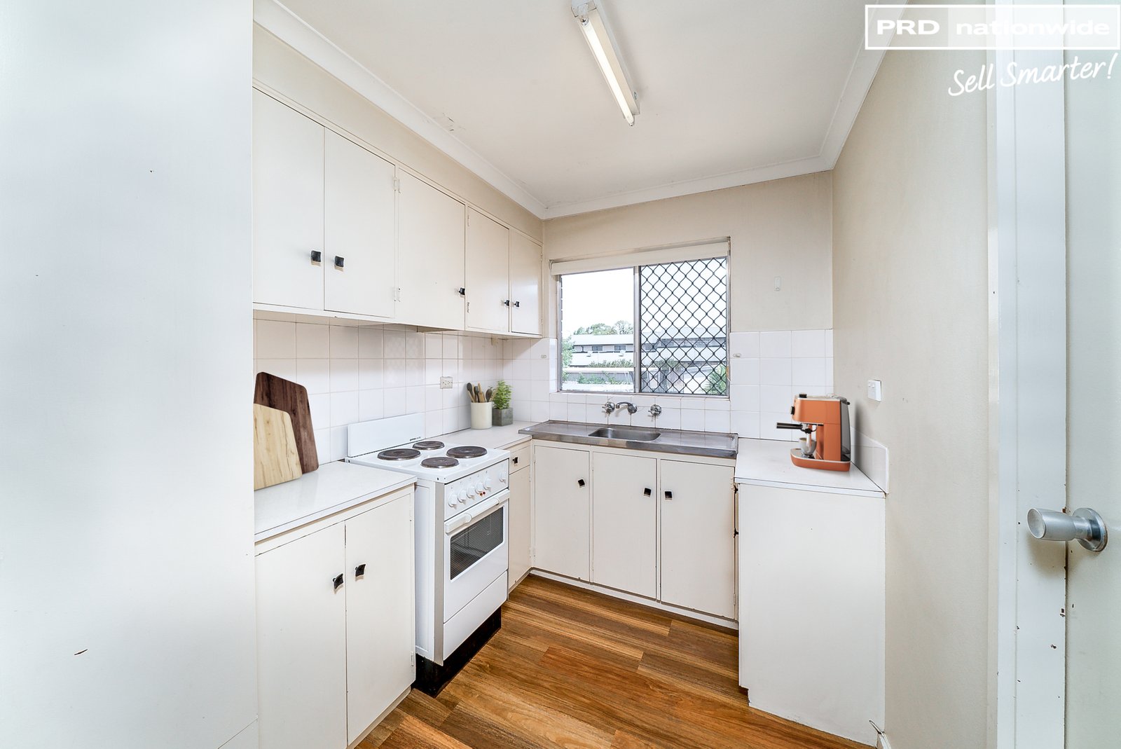 12/189 Lake Albert Road KOORINGAL 6