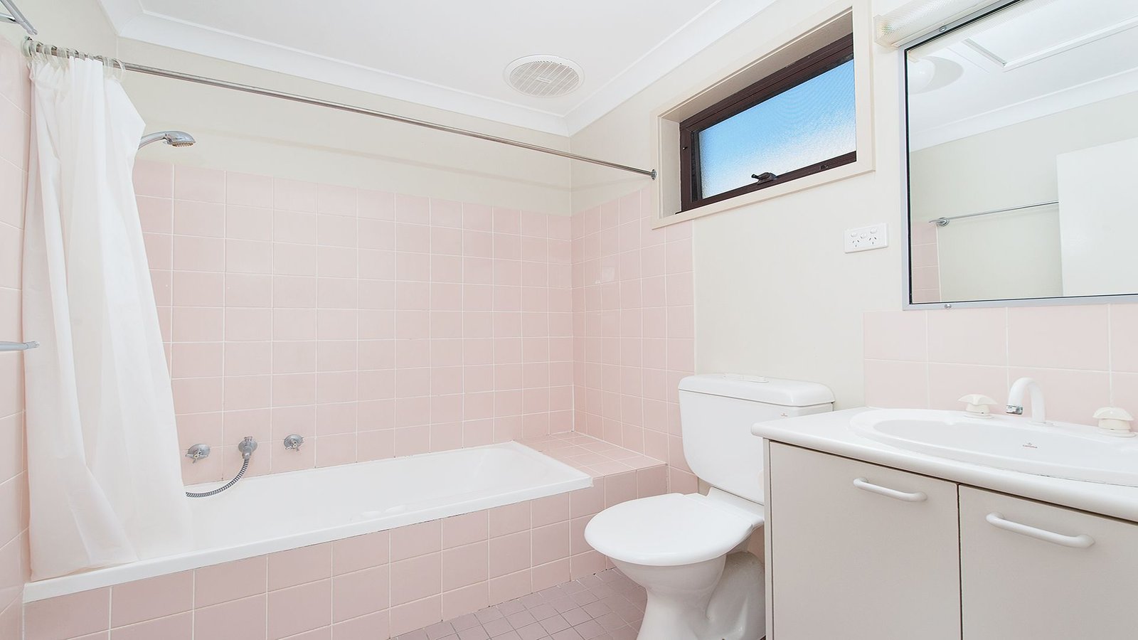 12/19-21 Dowling Street NELSON BAY 10