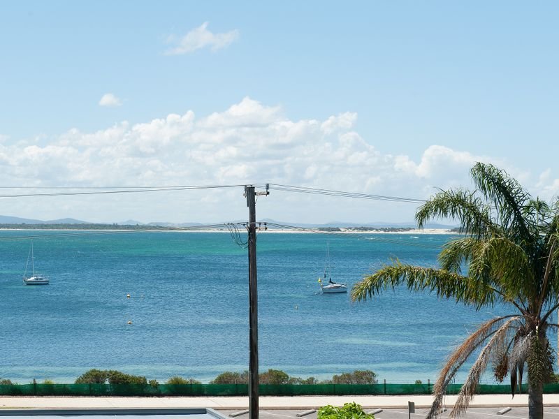 12/19 Shoal Bay Road SHOAL BAY 1