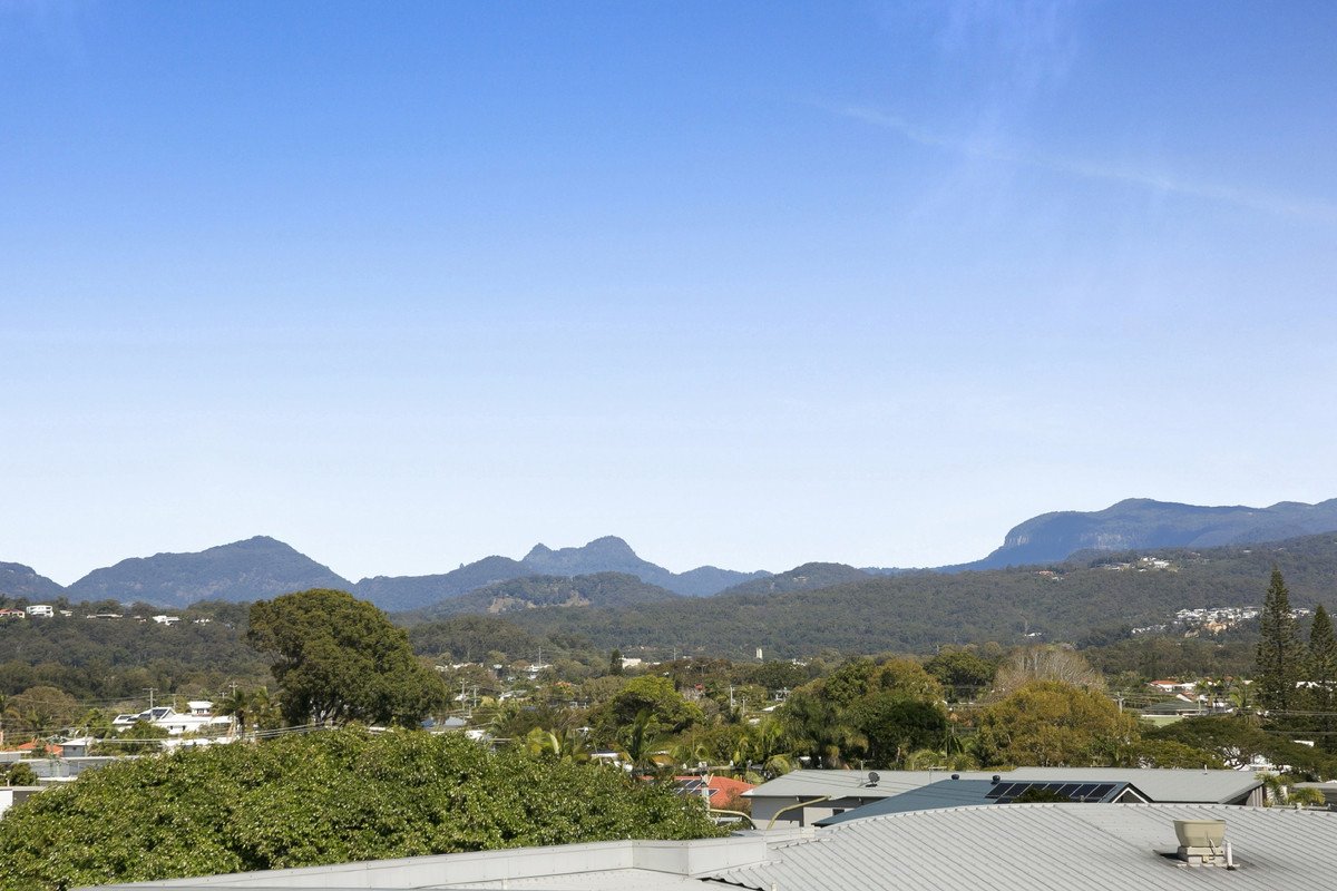 12/194-198 The Esplanade Burleigh Heads 16